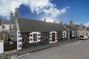 Pulteney Cottage, Moray Coast. Holiday accommodation.